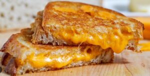 Plat typique du Canada : le Grilled Cheese